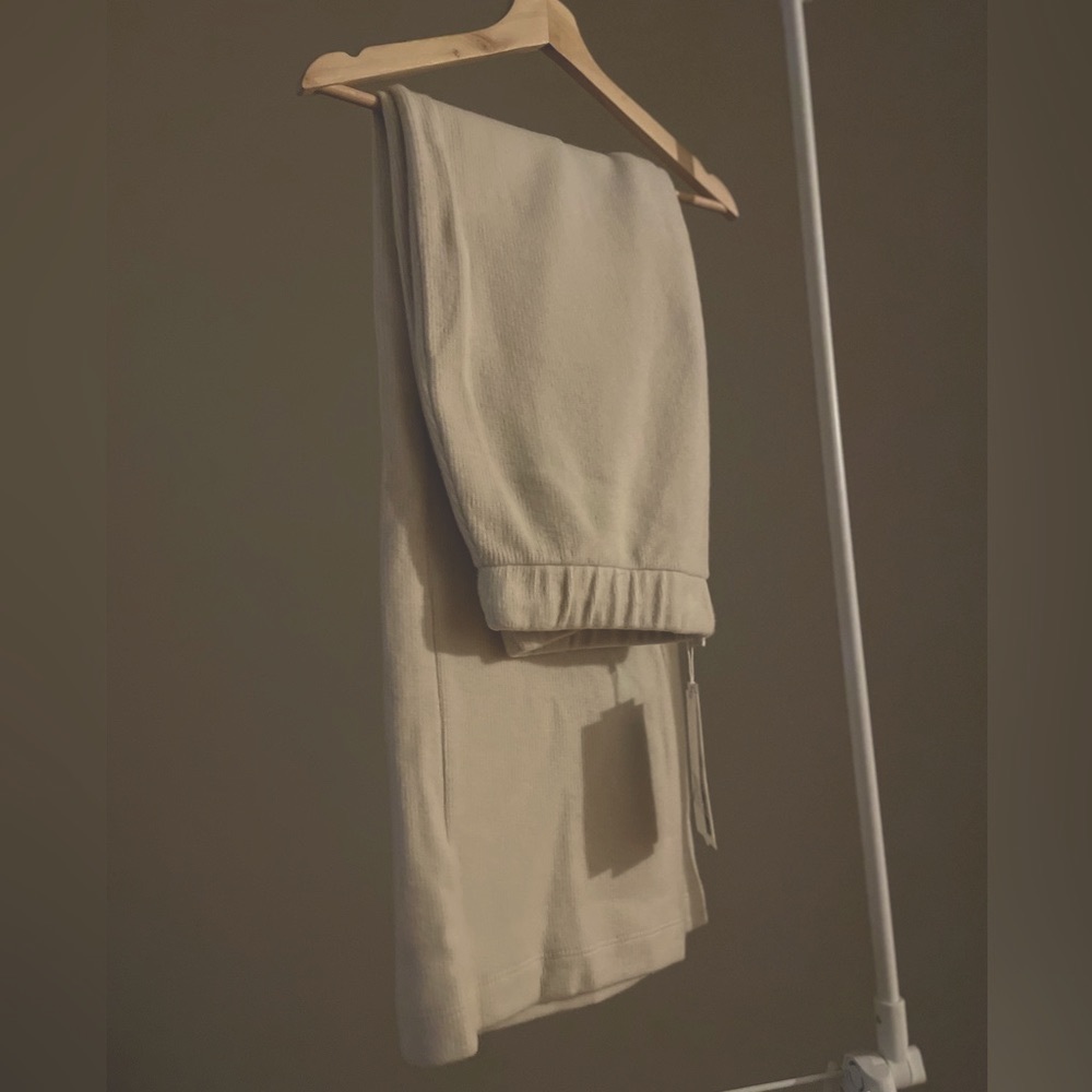NWT Zara soft wide leg pants (part of matching set)